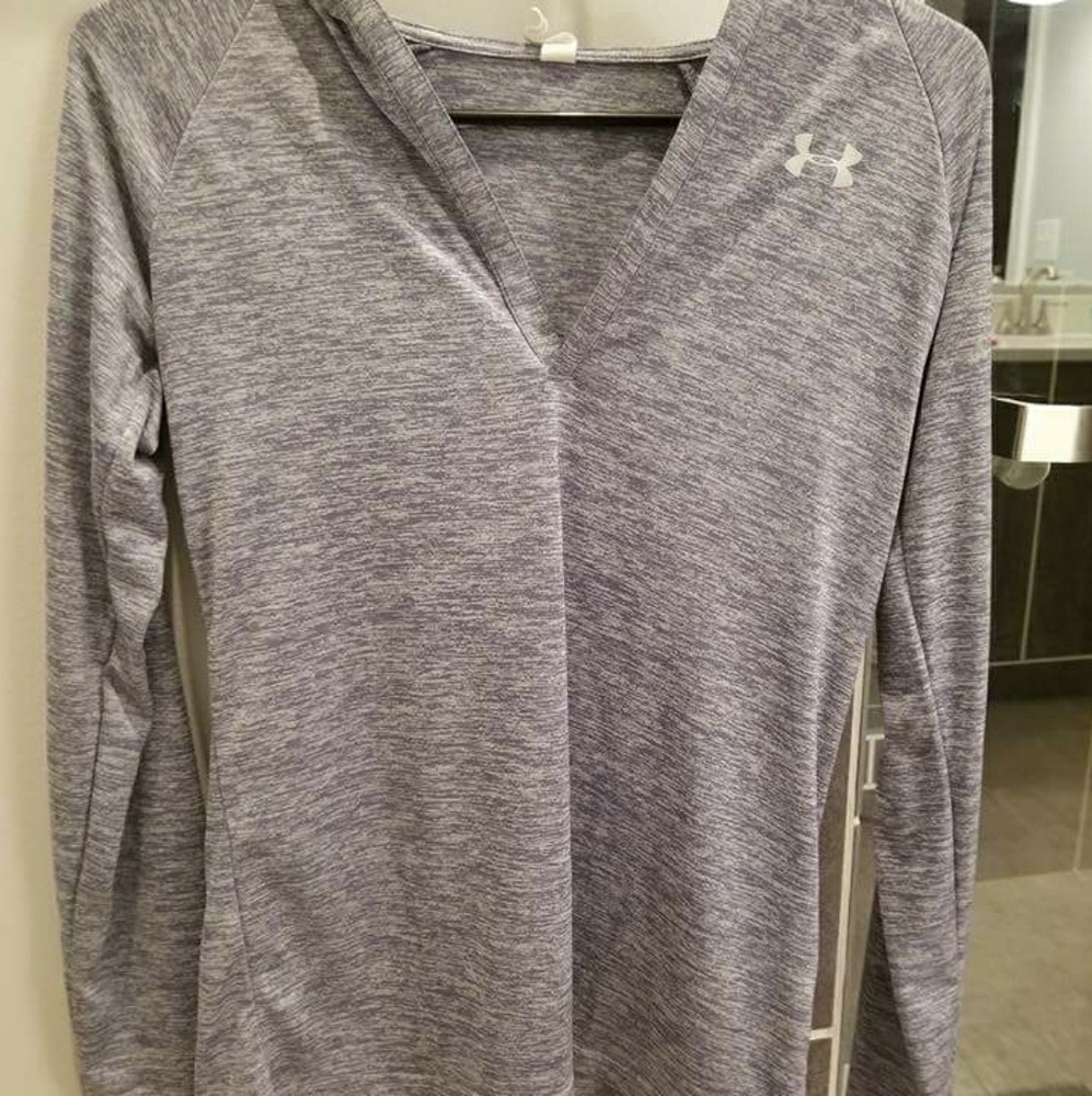 Thin hoodie